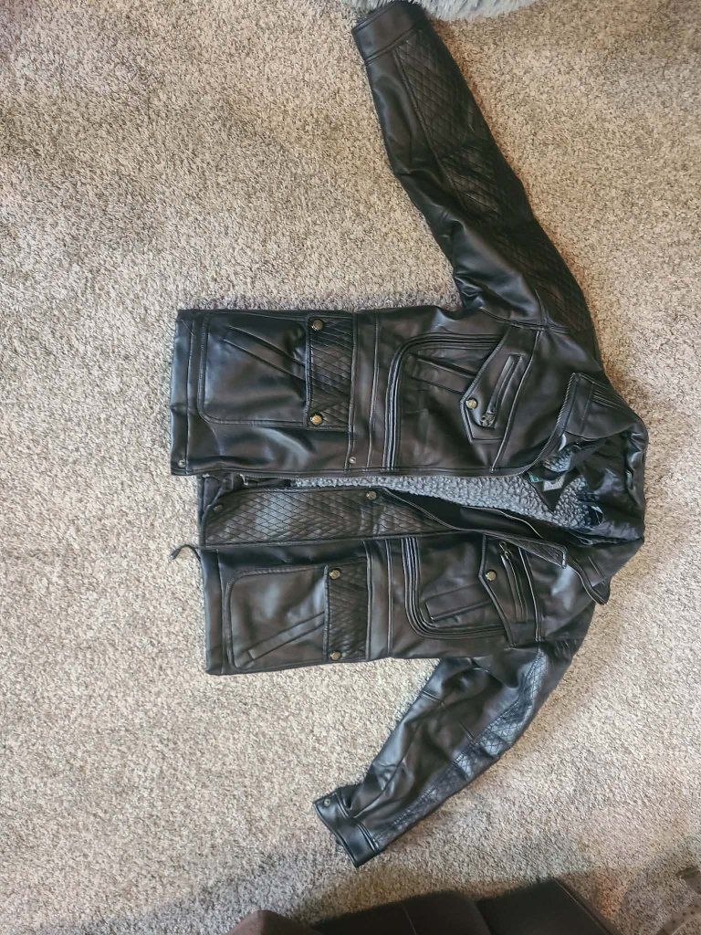 men's leather jacket w removable inner layer