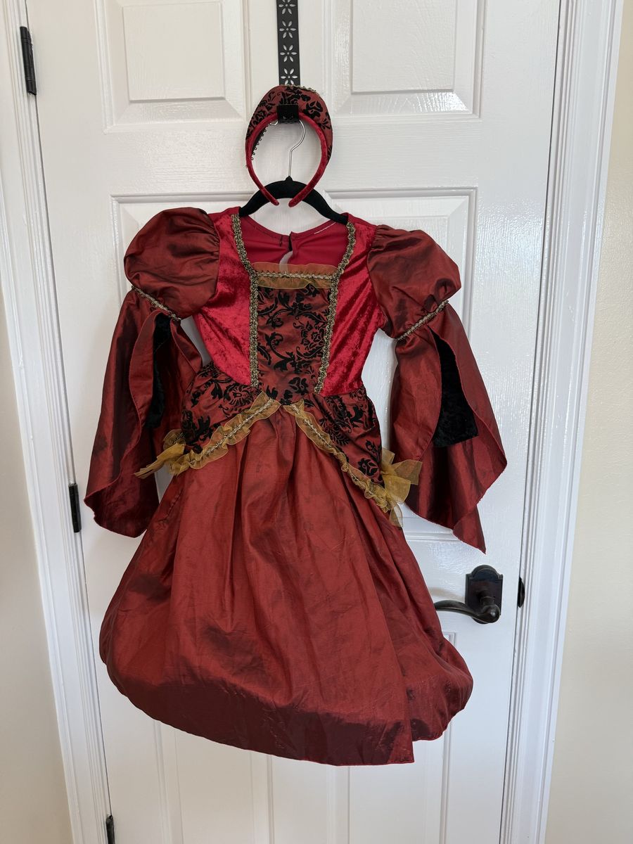 Main image 9