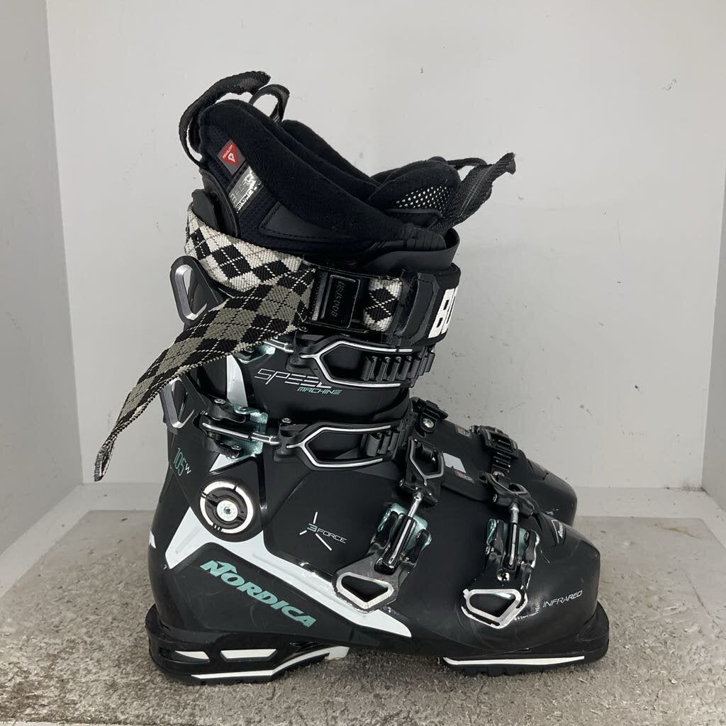 2024 Nordica Women's Speed Machine 105 *Punches*