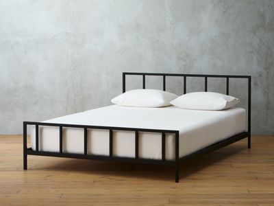 Minimalist Black Metal King Size Bed Frame - Modern Industrial Style