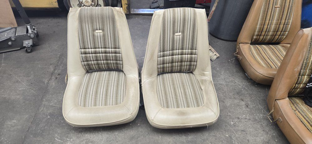 70s Dodge Bucket Seats