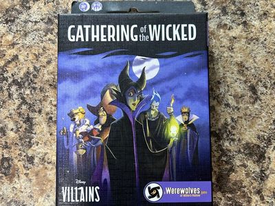 Disney Villains Gathering of the Wicked Werewolves Game - Great Condition!
