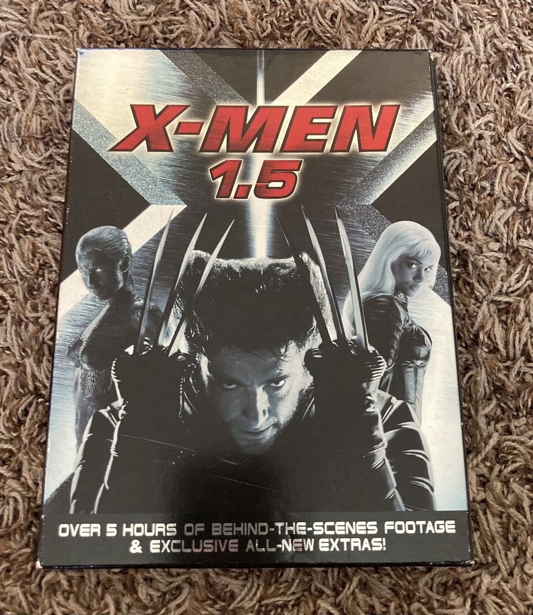 X-Men 1.5 Widescreen Edition 2-Disc DVD Set - Over 5 Hours of Behind-the-Scenes Footage & Extras