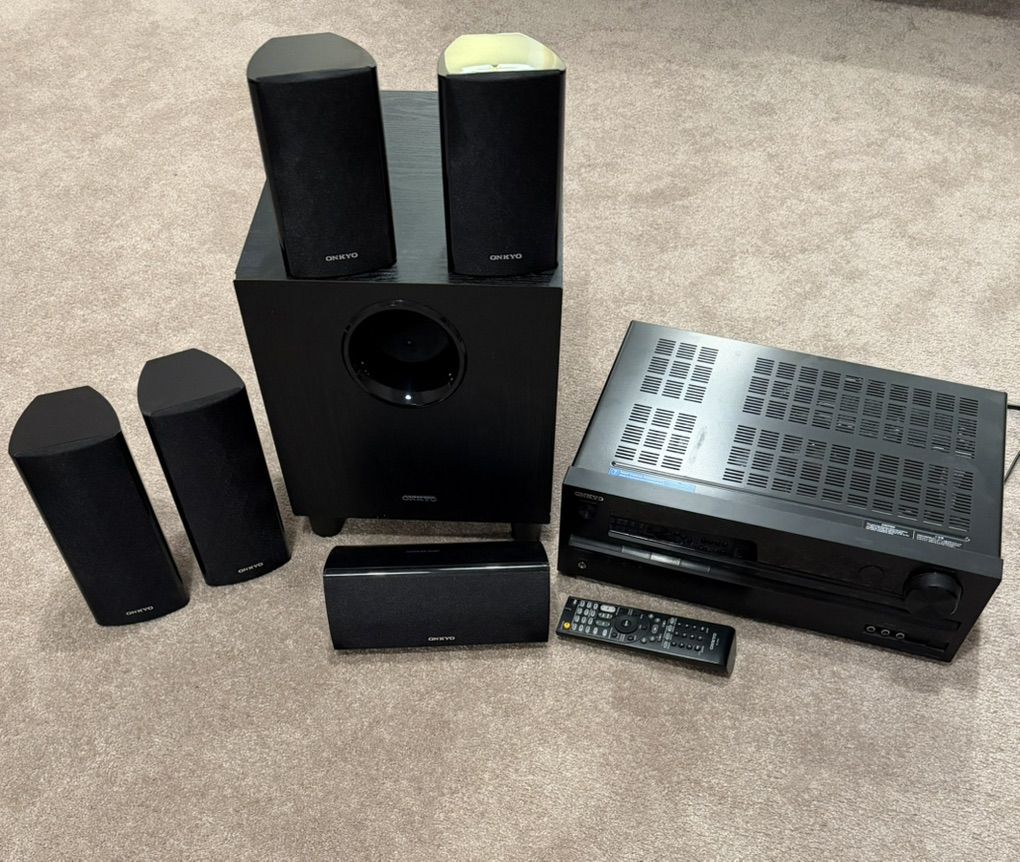 Onkyo 5.1 Channel Home Theatre Bundle