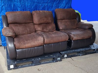 **RECLINER SOFA-IN 2 PIECES & READY FOR TRANSPORT**