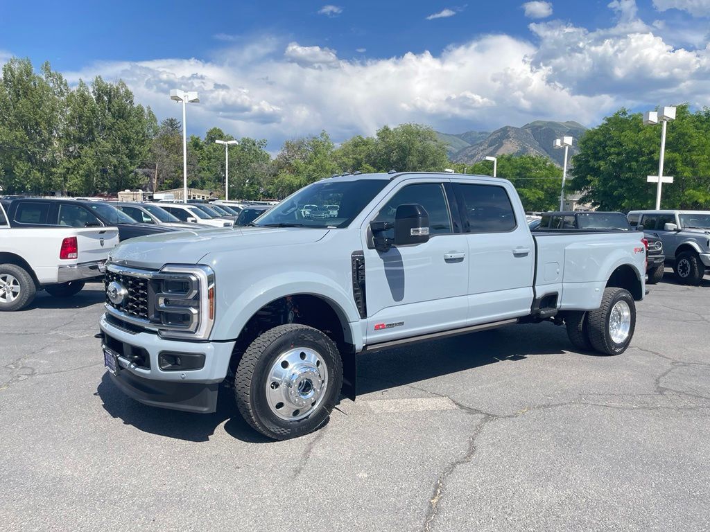 2026 Ford F-450 Platinum