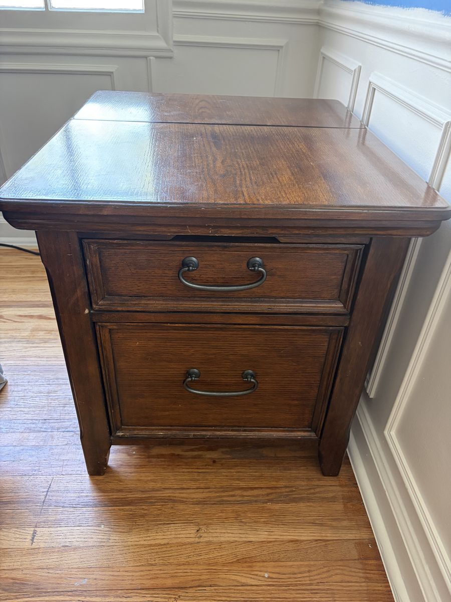 Two Wooden End Tables with Drawers and Power Strip