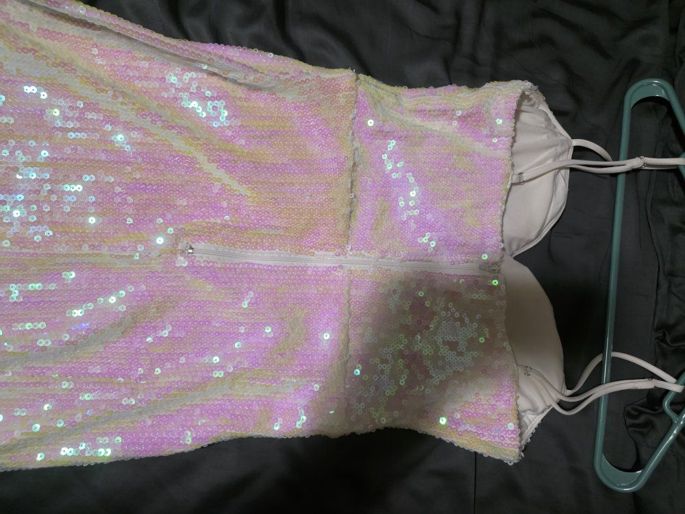 Main image 2
