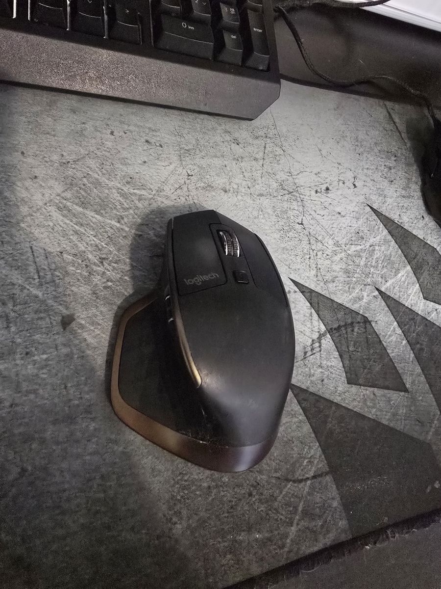Logitech wireless mouse Mx master