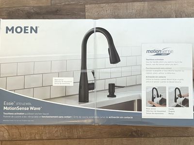 NEW MOEN Black Essie Touchless Single-Handle Pull-Down Sprayer Kitchen Faucet w/MotionSense