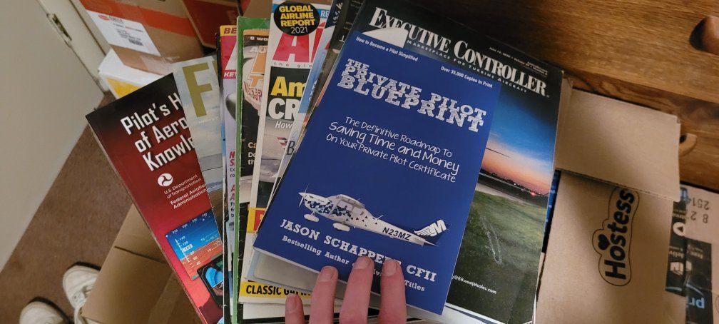 pilot books and magazines