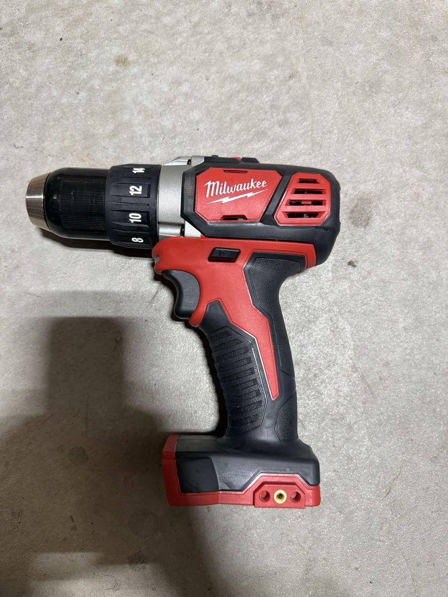Milwaukee M18 drill