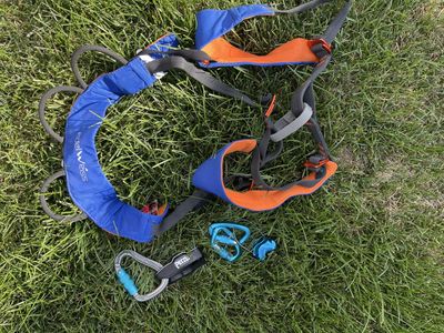 Edelweiss Full Body Climbing Harness with Petzl Belay Device & Carabiners - Blue/Orange