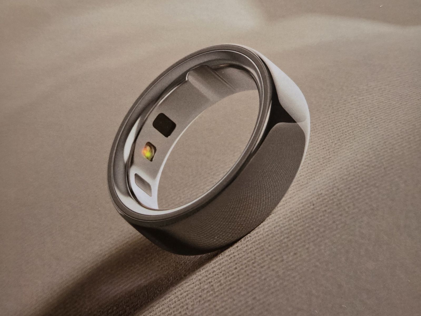 New Oura Smart Ring Gen. 4, Silver (Choose size to order); Fitness and Health Tracking