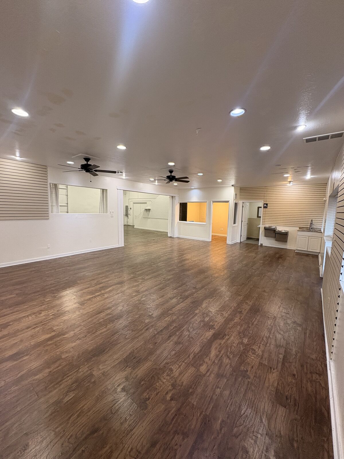 Industrial Condo In Ideal Location I-15 & I-80