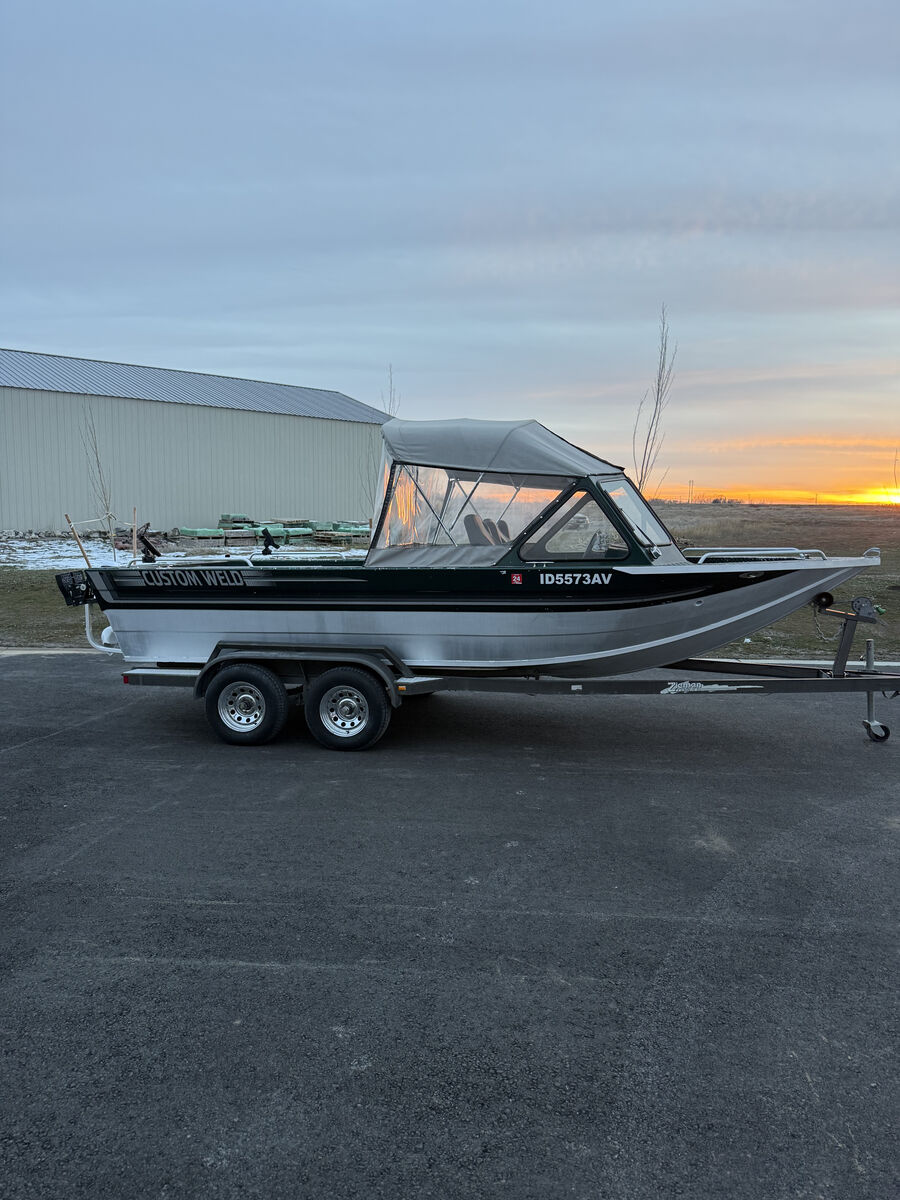 2000 Custom Weld Boat & Trailer