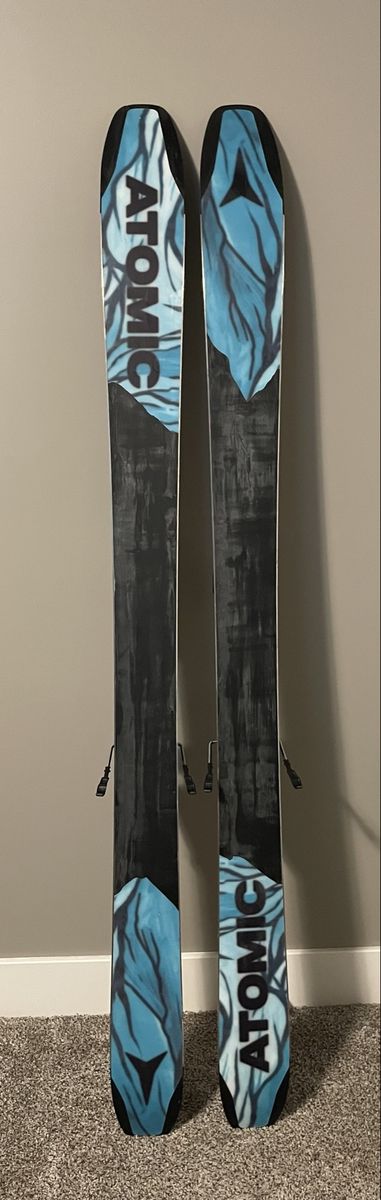 Main image 3