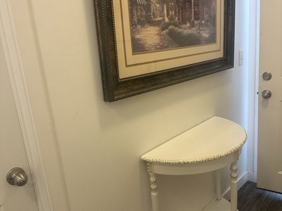 White & Gold Half-Round Console Table with Lower Shelf - Entryway Accent Furniture