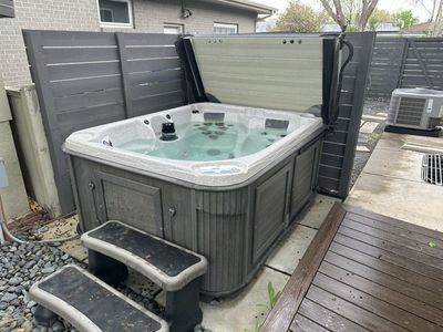 Arctic Spa – 3 Person Saltwater Hot Tub