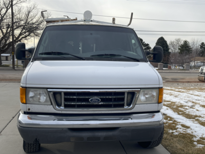 2006 FORD E E-250