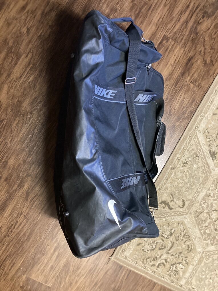 Black Nike Duffle Gym Bag
