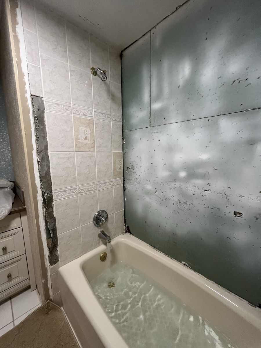 Main image 4