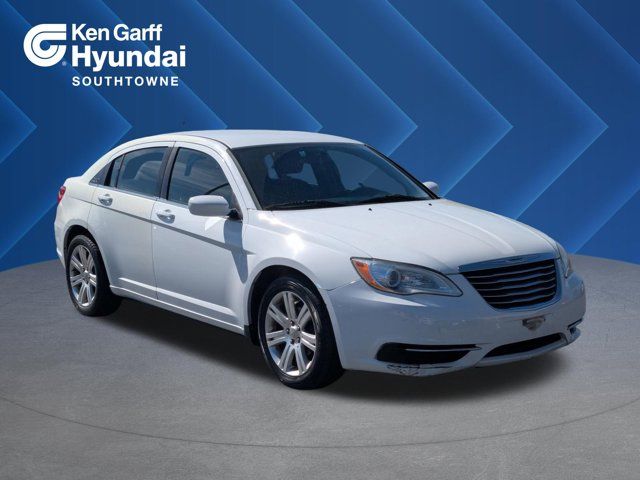 2013 Chrysler 200 LX