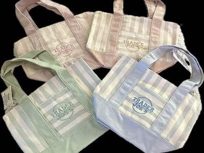 New Trader Joe's Mini Tote Bags