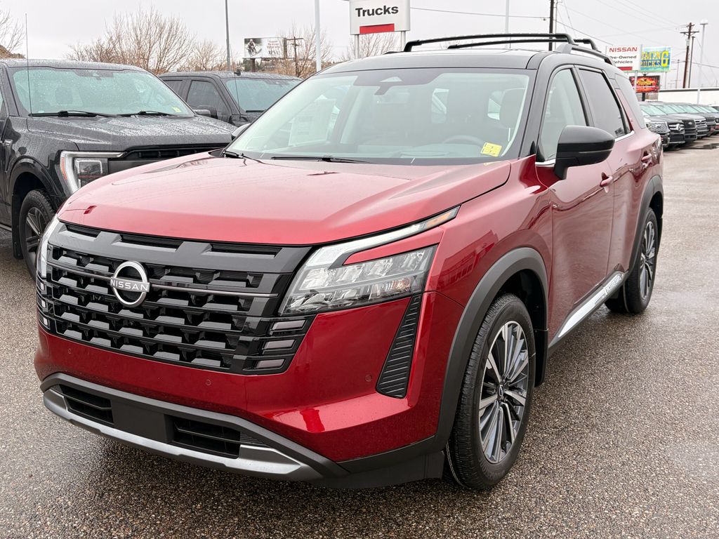 2026 Nissan Pathfinder Platinum