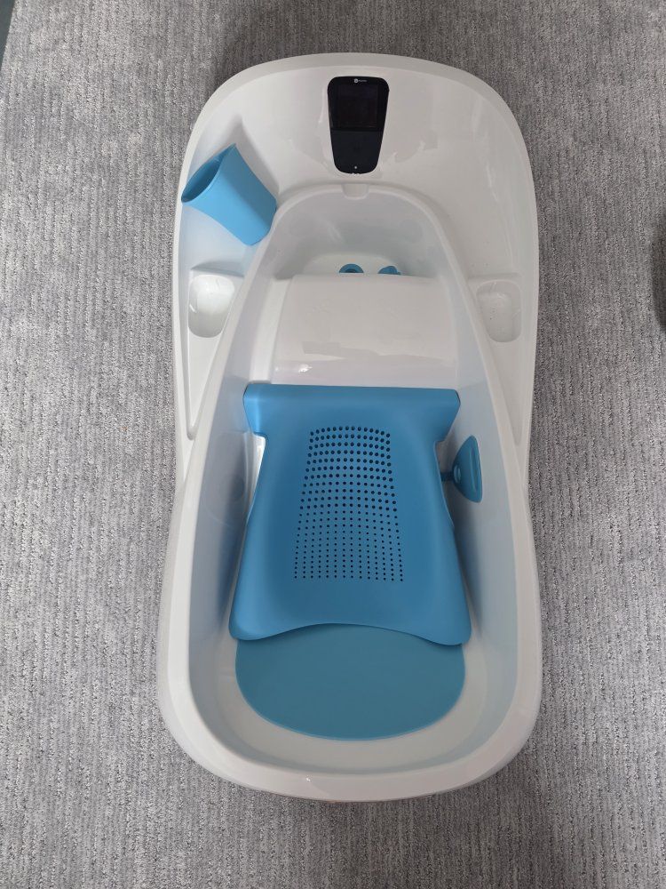 4moms Cleanwater Tub 3-in-1 Baby Bathtub with Digital Thermometer