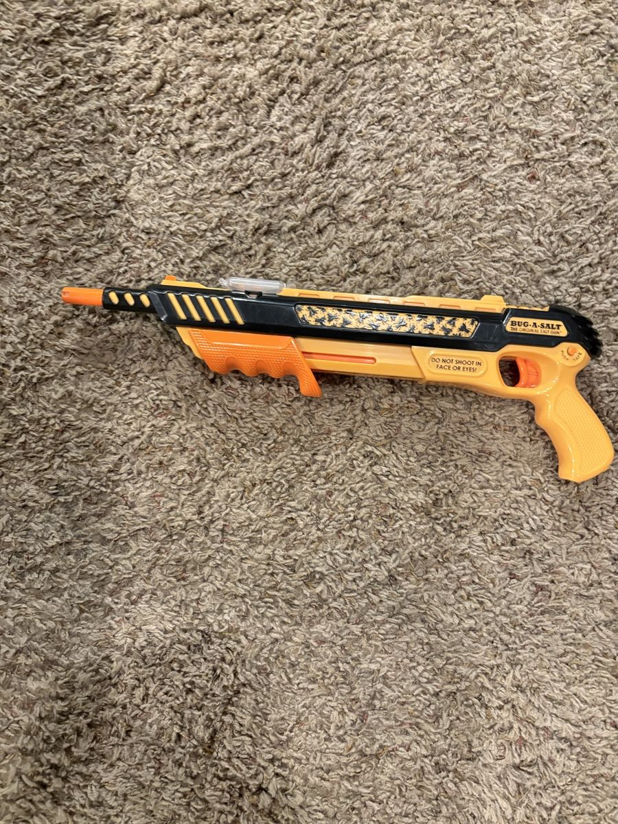 Salt gun