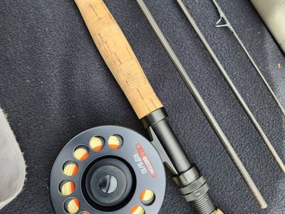9094 Graphite USA and Redington reel combo