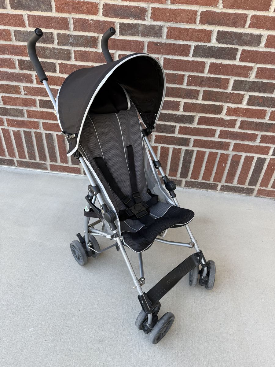 Light Stroller