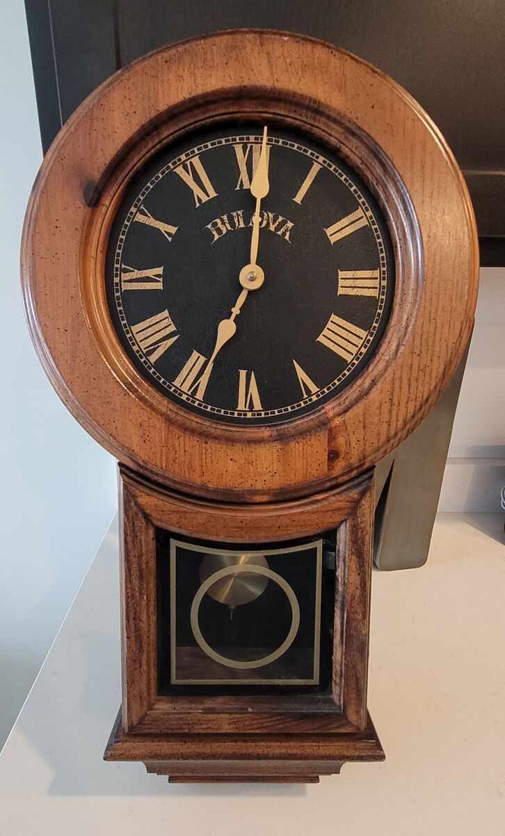 Vintage working Bulova pendulum 25" wall clock