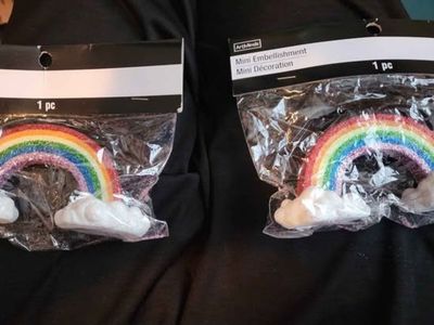 ArtMinds Mini Embellishment Rainbow Decor Craft Supplies (2-Pack)