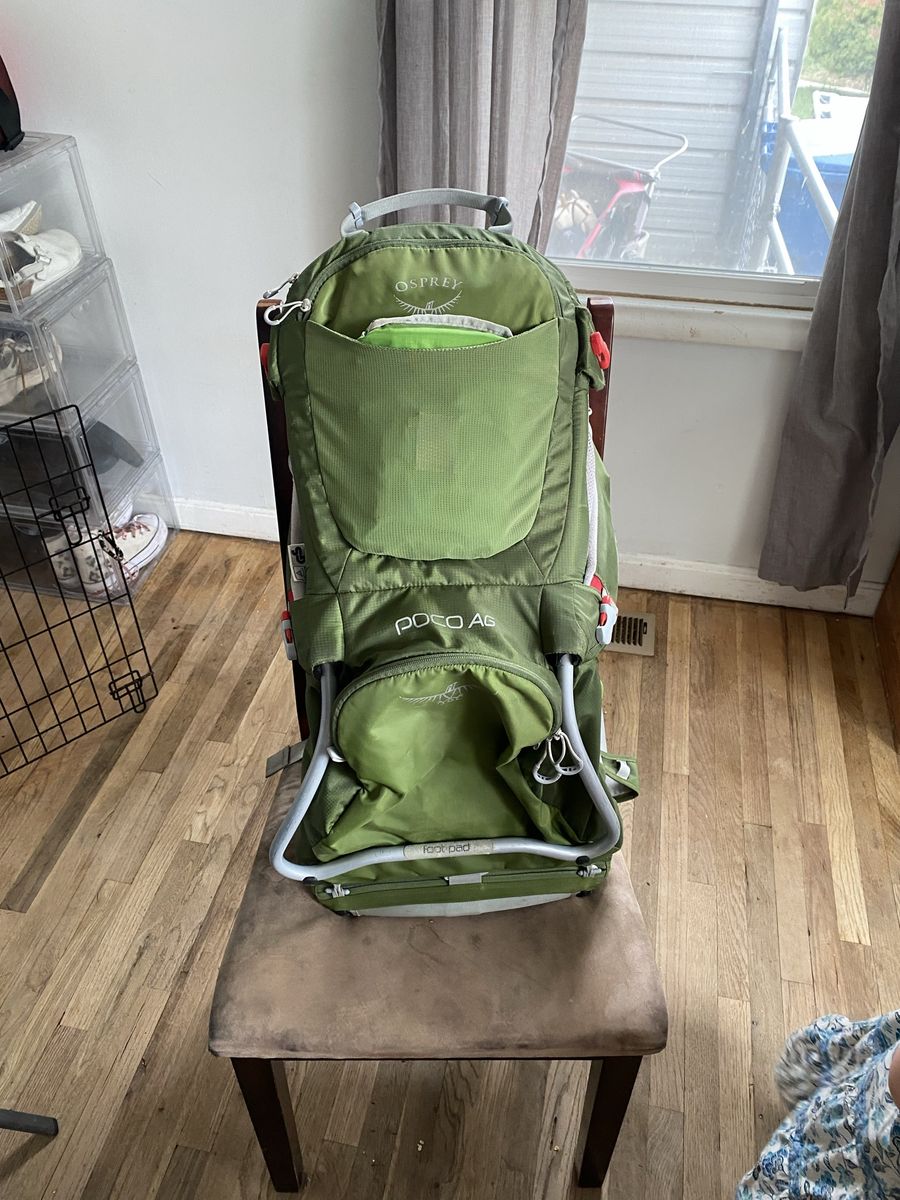 Osprey poco w/rain fly