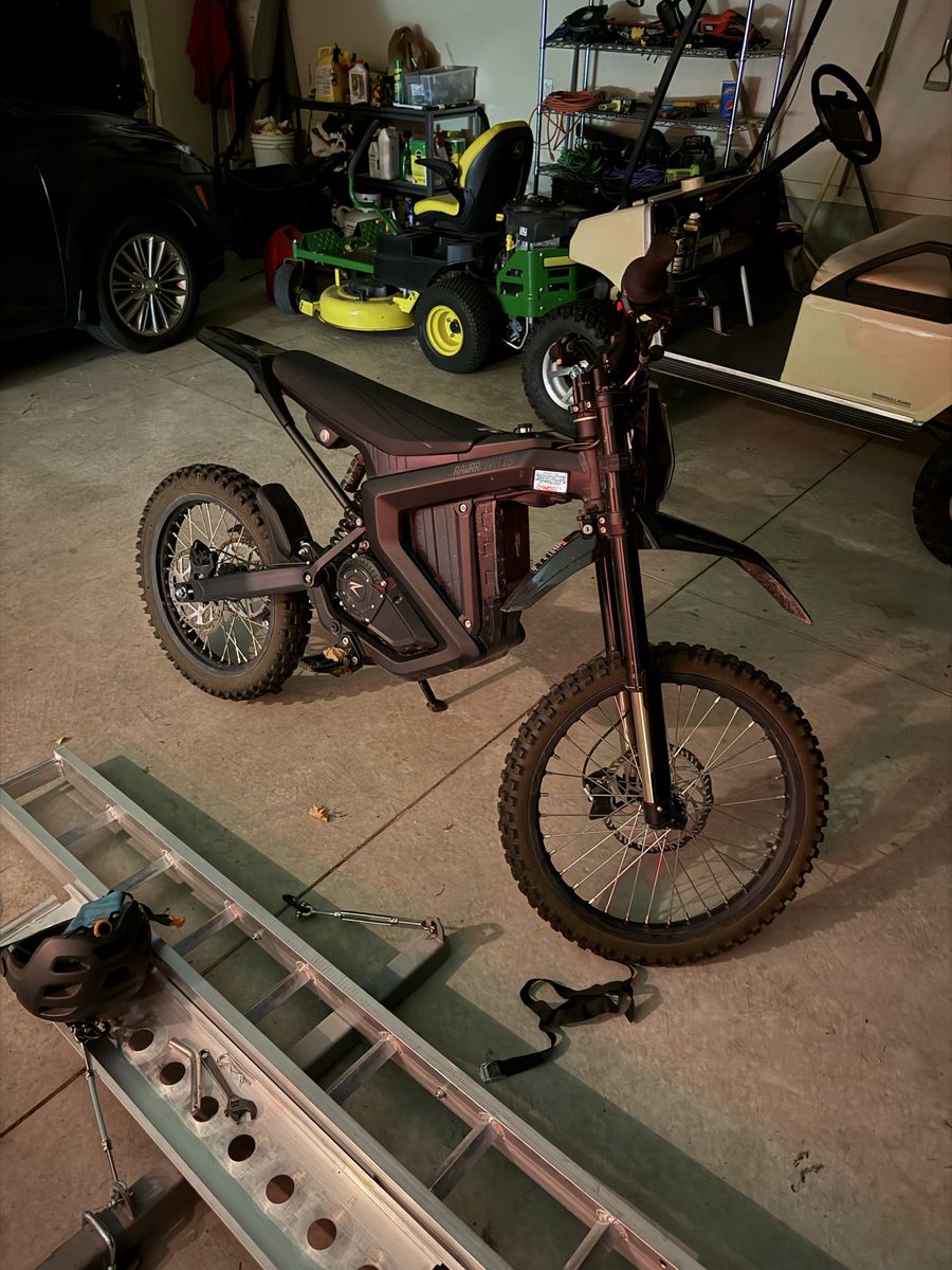 Rawr Mantis X (hitch rack included!)