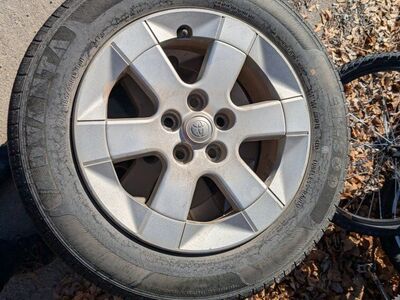 Toyota Prius tires 185/65 R15