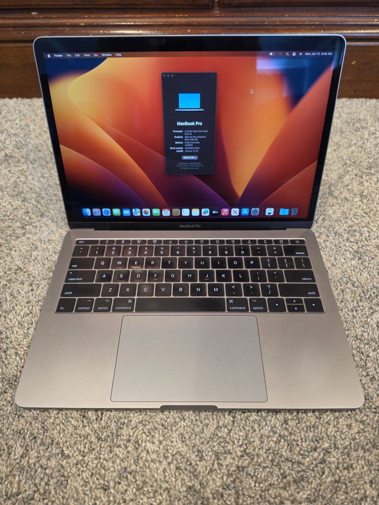 2017 MacBook Pro 13" i5, 8GB RAM, 128GB SSD - Space Gray comes with a charger