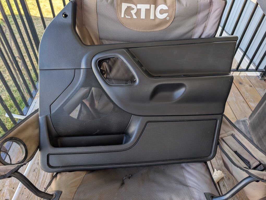 99-04 Jeep WJ passenger door panel