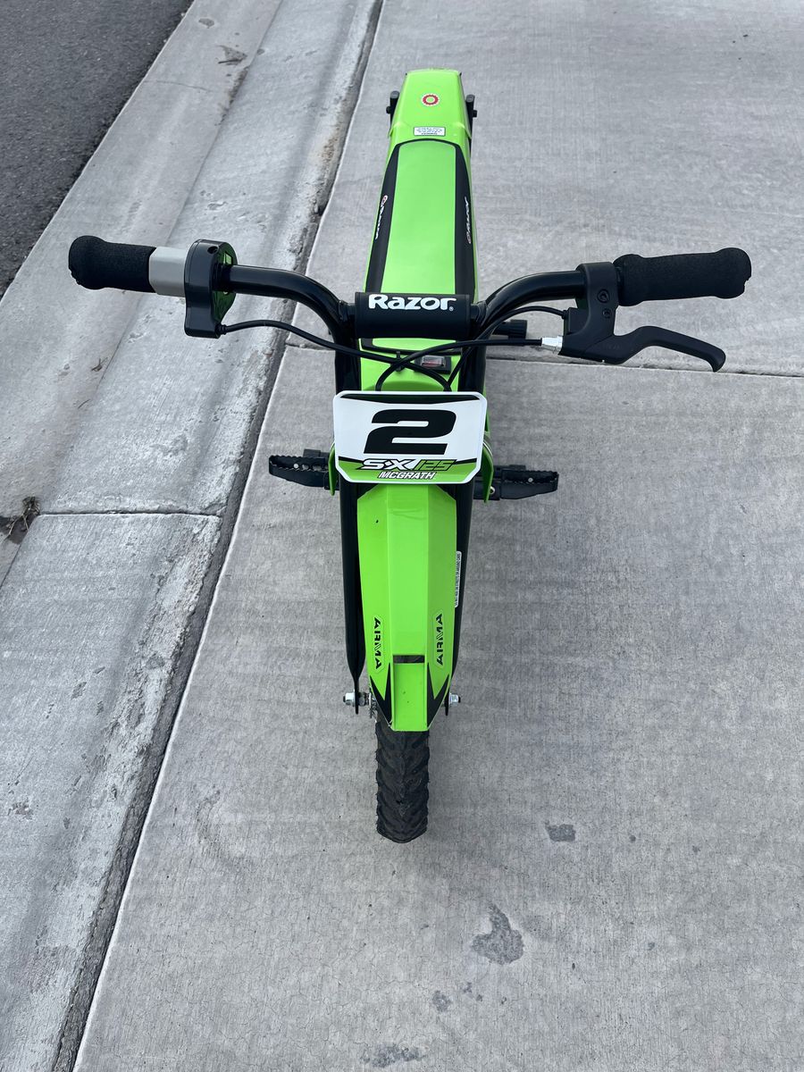Kids Razor SX125 McGrath Electric Dirt Bike