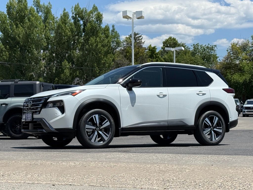 2025 Nissan Rogue SL
