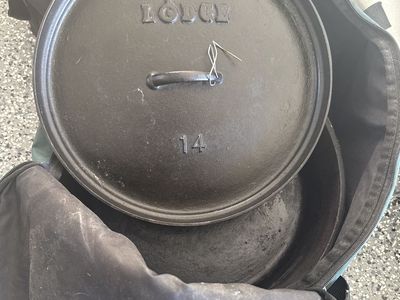 14 Inch Lodge Dutch Oven