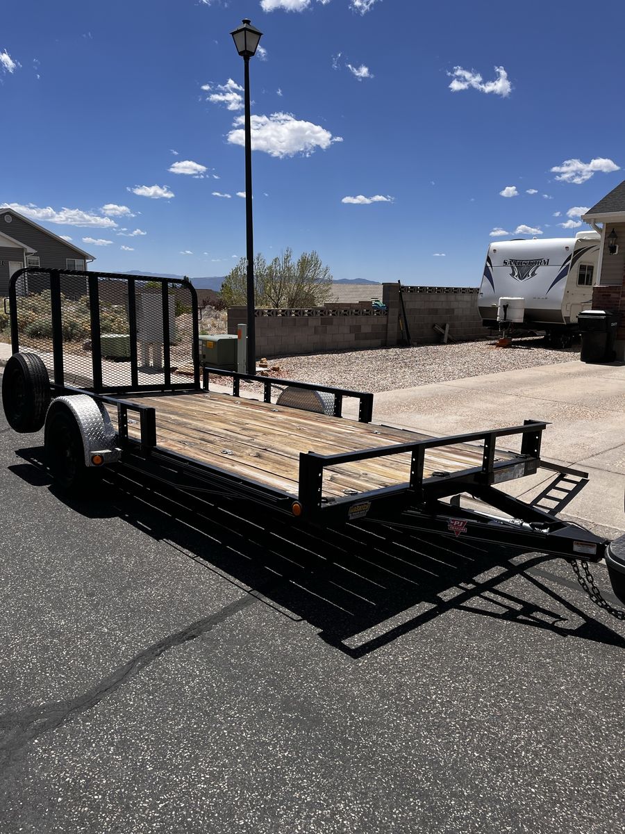 2021 Pj 7x14 Utility Trailer