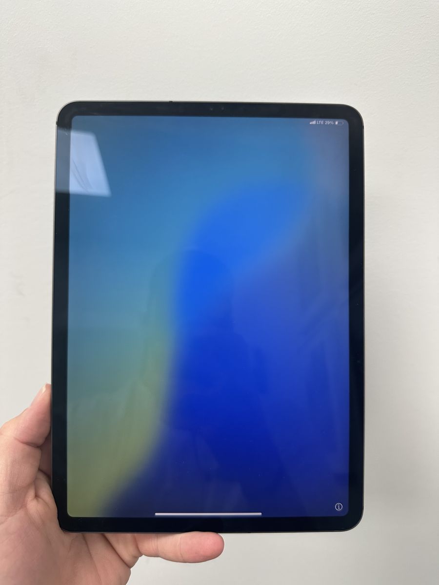 Ipad Pro Cellular Date 512 gb like new