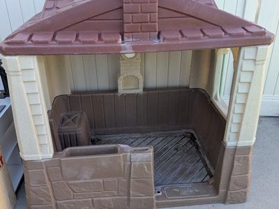 playhouse