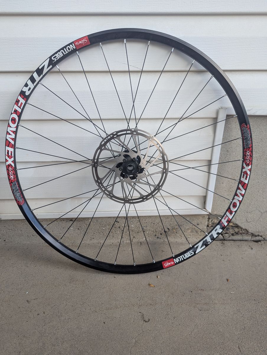 Stan's 27.5 non boost front wheel