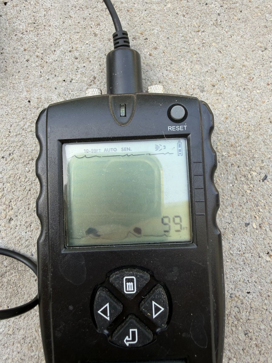 Fish finder