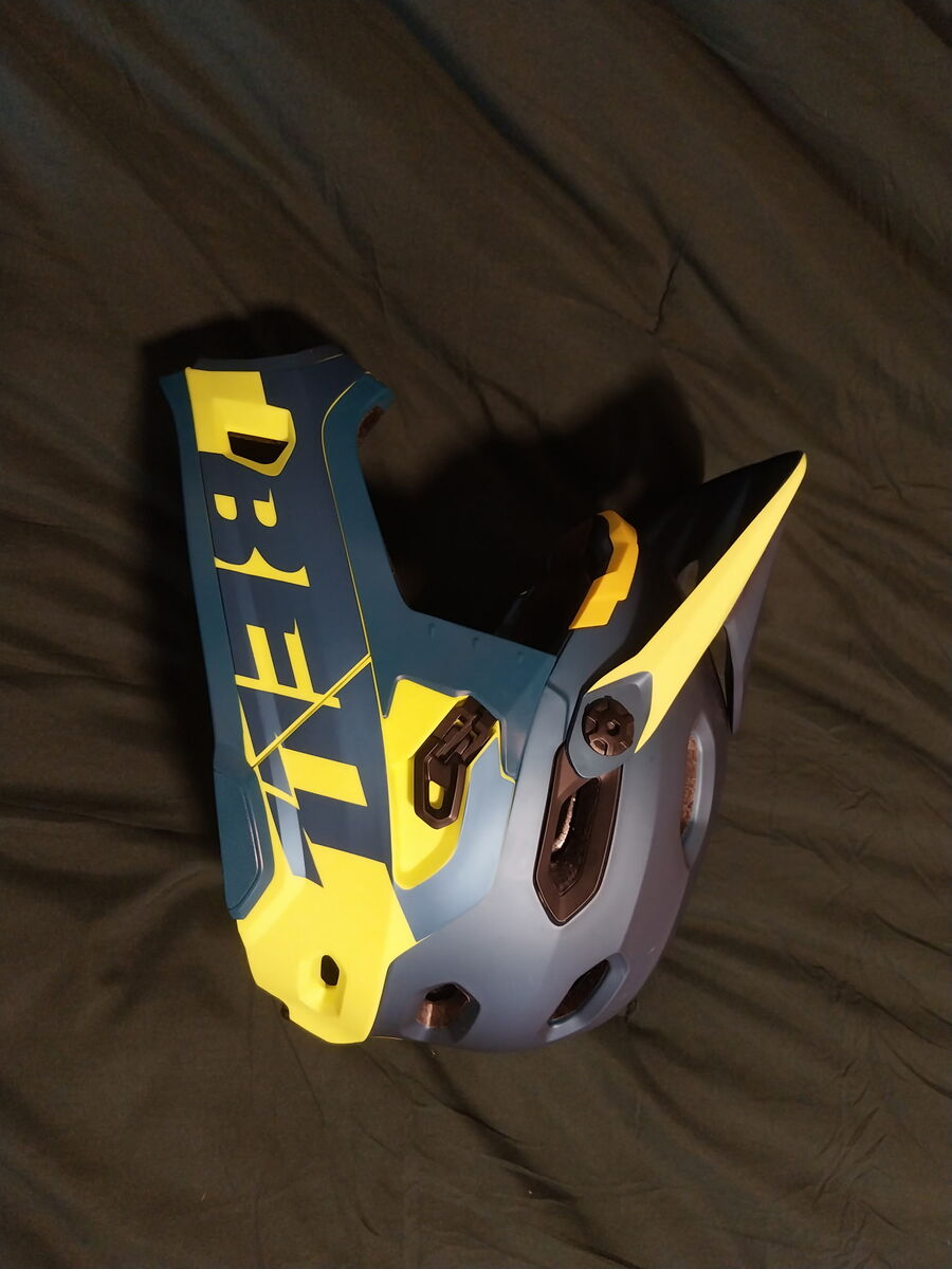 BELL SUPER DH MATTE/GLOSS BLUE/HI-VIZ