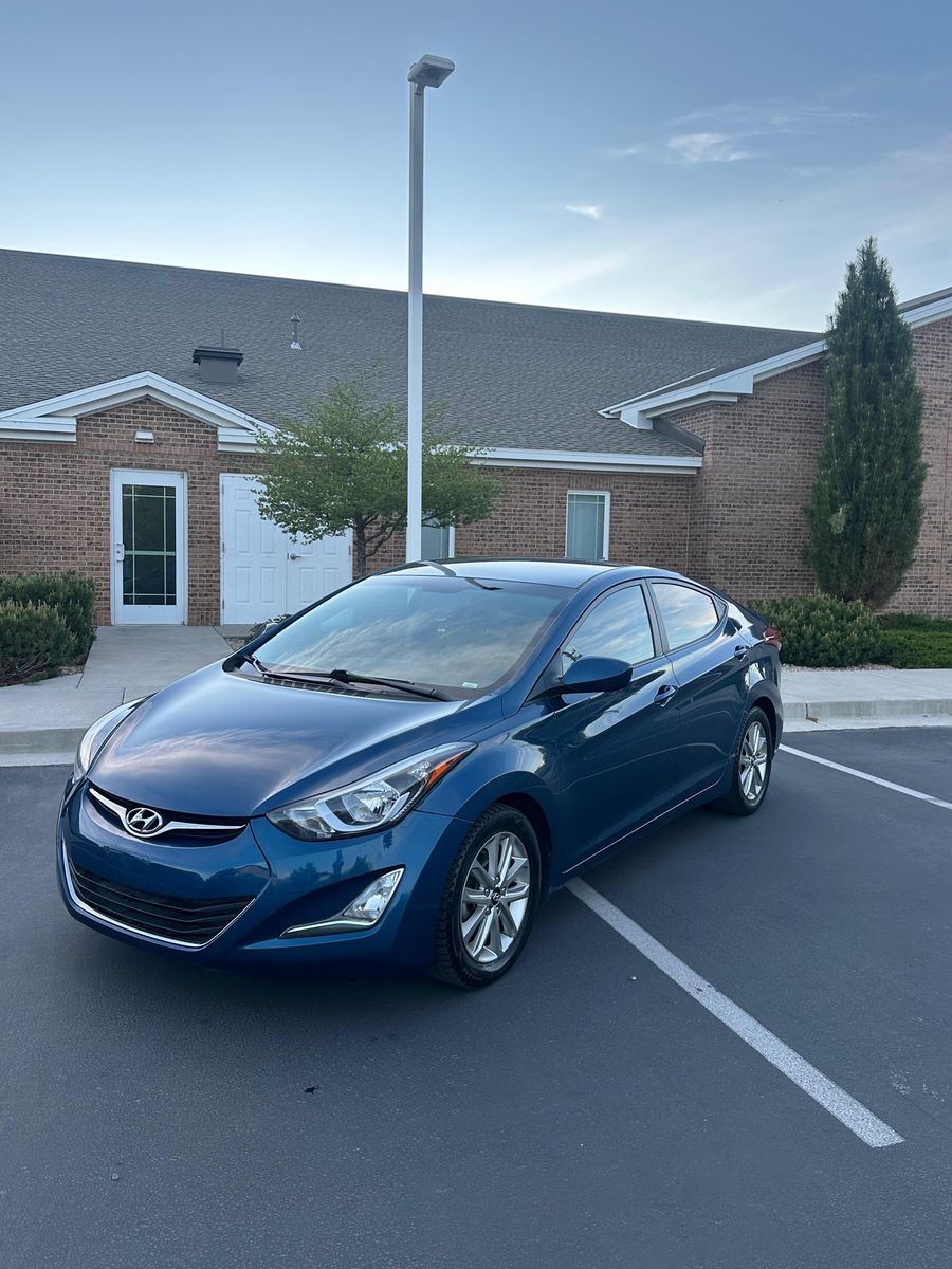 2014 HYUNDAI ELANTRA SE